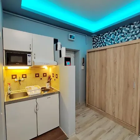 Apartment Belvarosi Exkluziv Minigarzon *