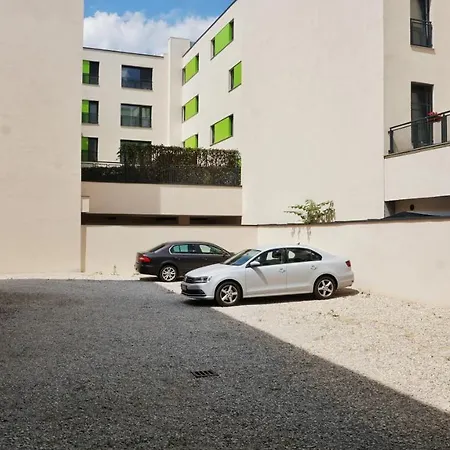 Belvarosi Exkluziv Minigarzon Apartment Debrecen